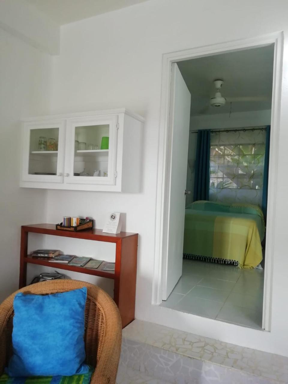 Apartment Espoir Кастри Екстериор снимка